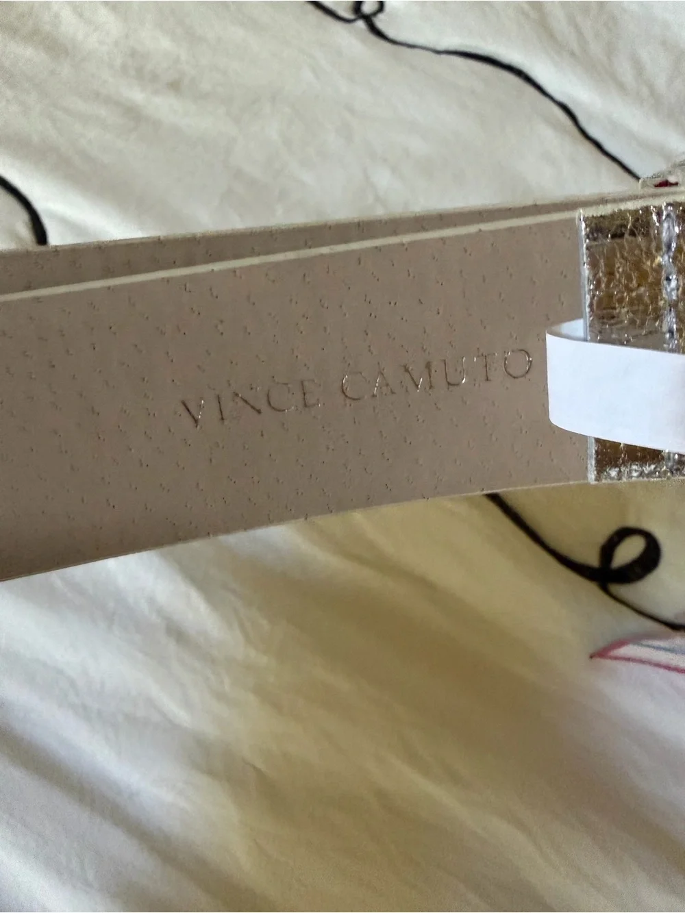Vince Camuto new vince